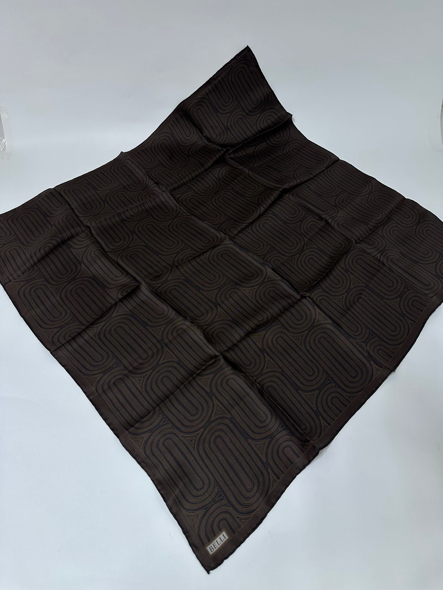 BELLİ GEOMETRİK DESEN İPEK EŞARP