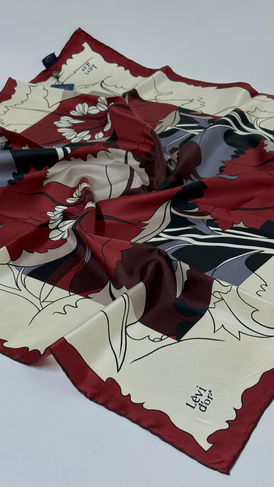 LEVİDOR ÇİÇEK DESEN İPEK EŞARP