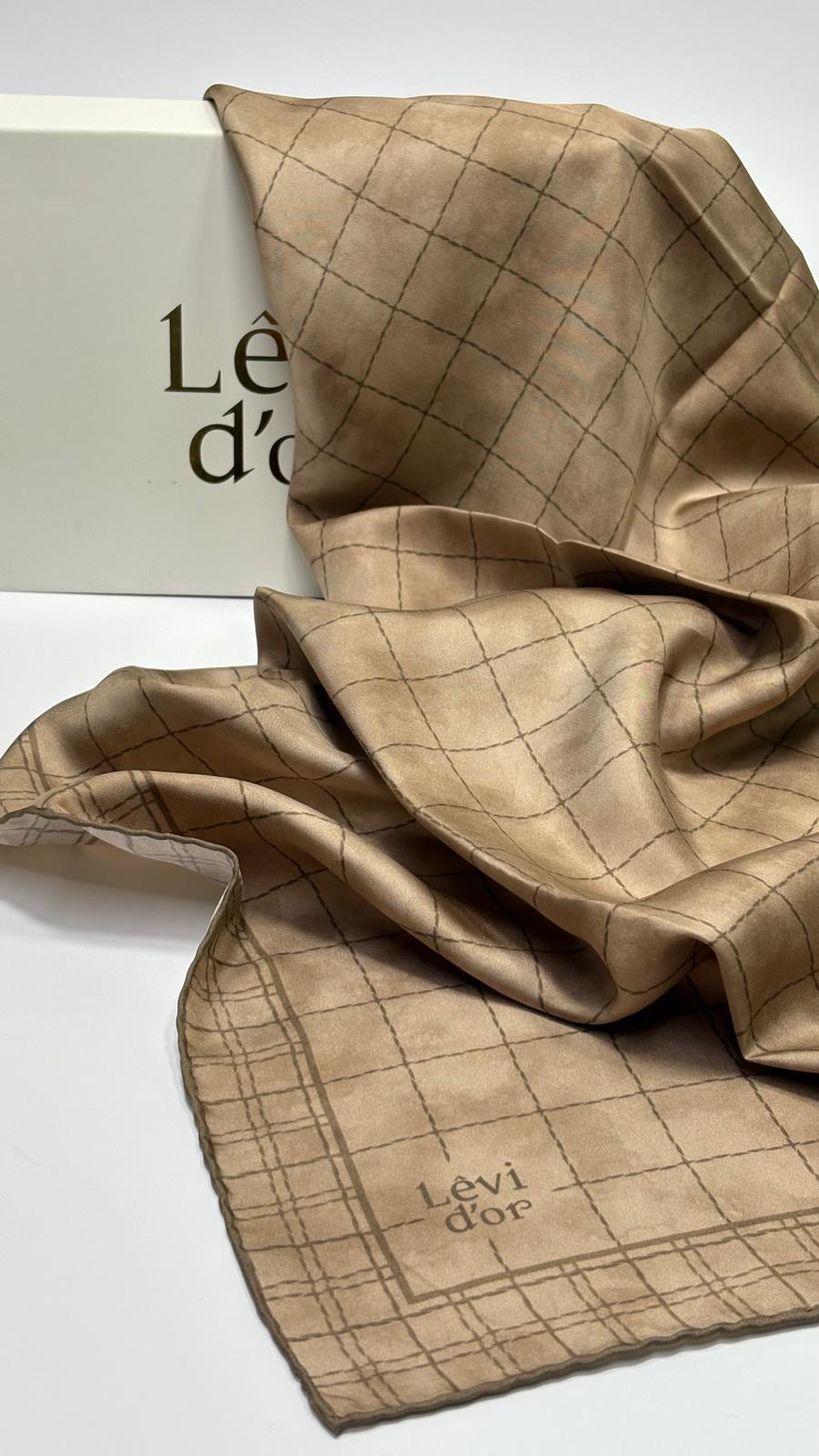 LEVİDOR KARE DESEN İPEK EŞARP