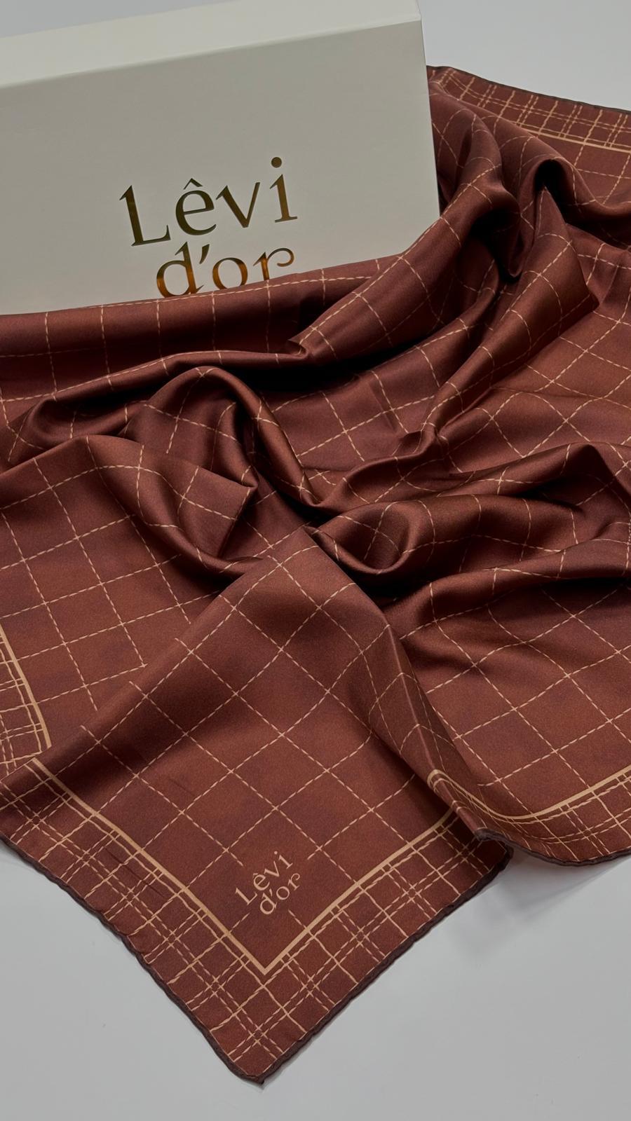 LEVİDOR KARE DESEN İPEK EŞARP