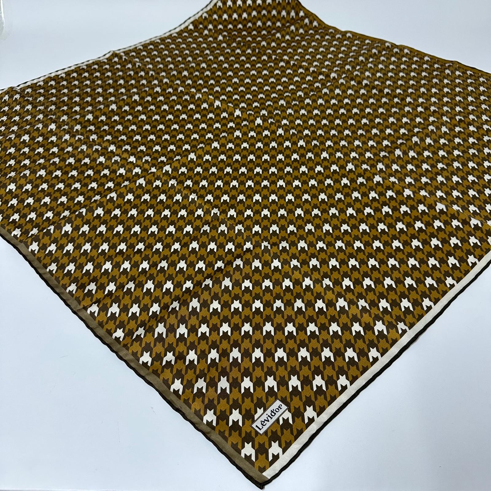 LEVİDOR KAZ AYAĞI DESEN İPEK EŞARP