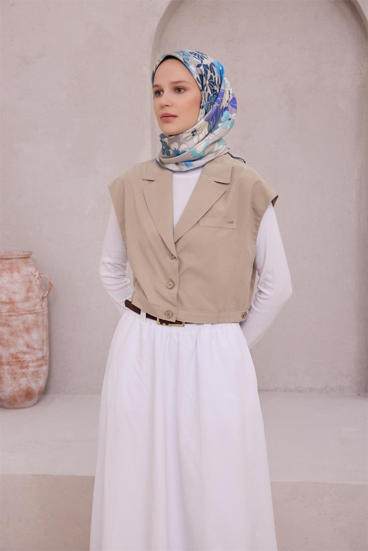 BELLİ ÇİÇEK DESEN İPEK EŞARP