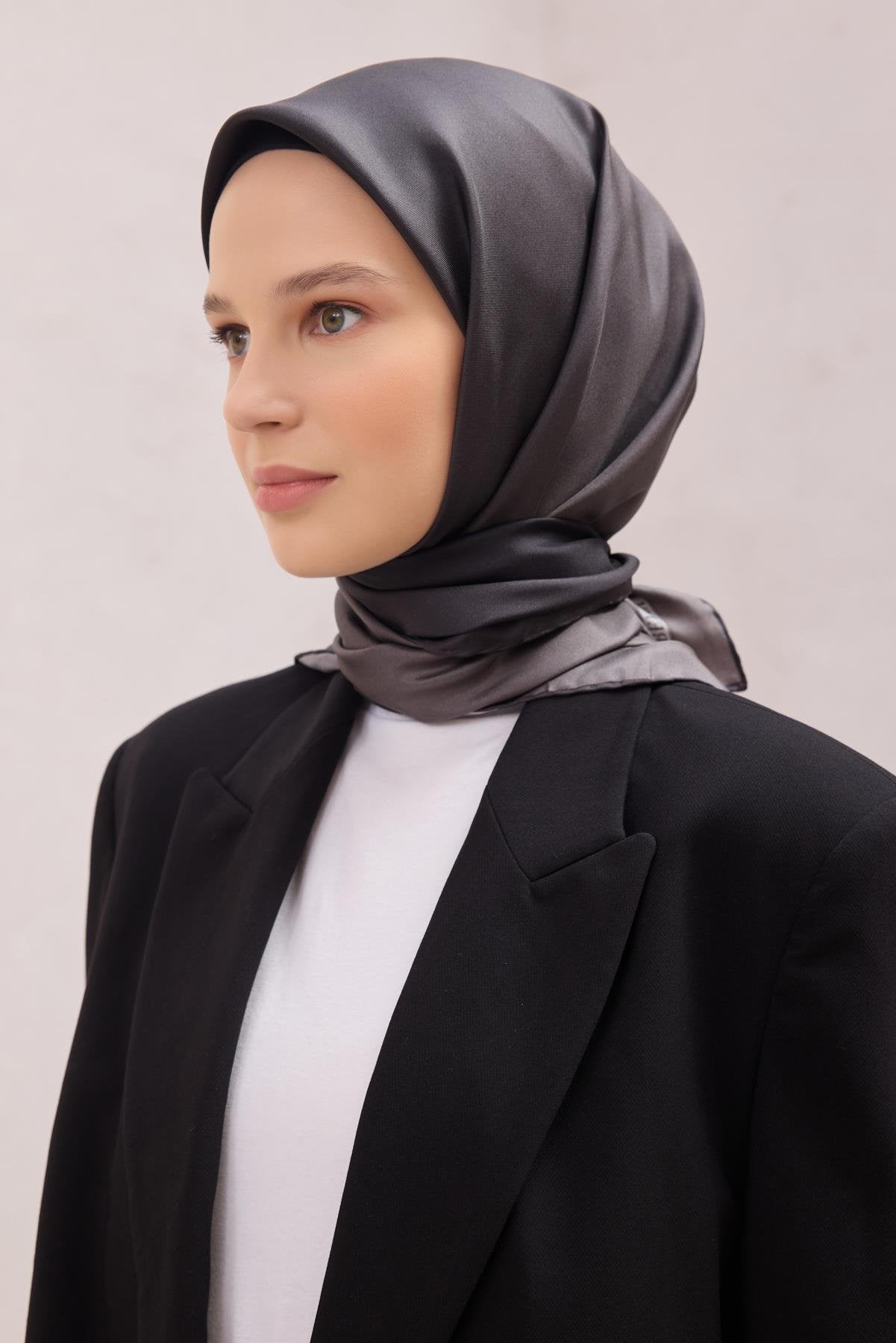 BELLİ DEGRADE DESEN İPEK EŞARP