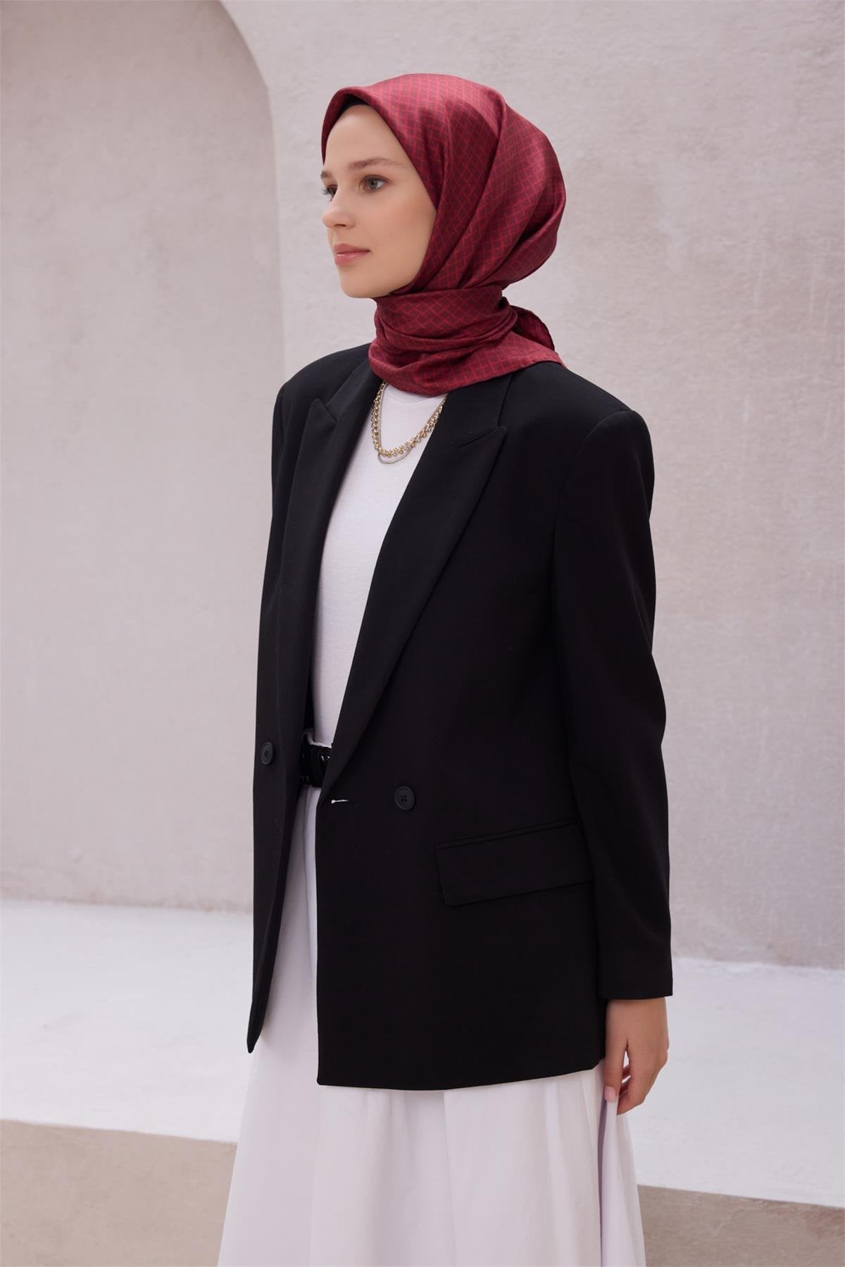 BELLİ GEOMETRİK DESEN İPEK EŞARP