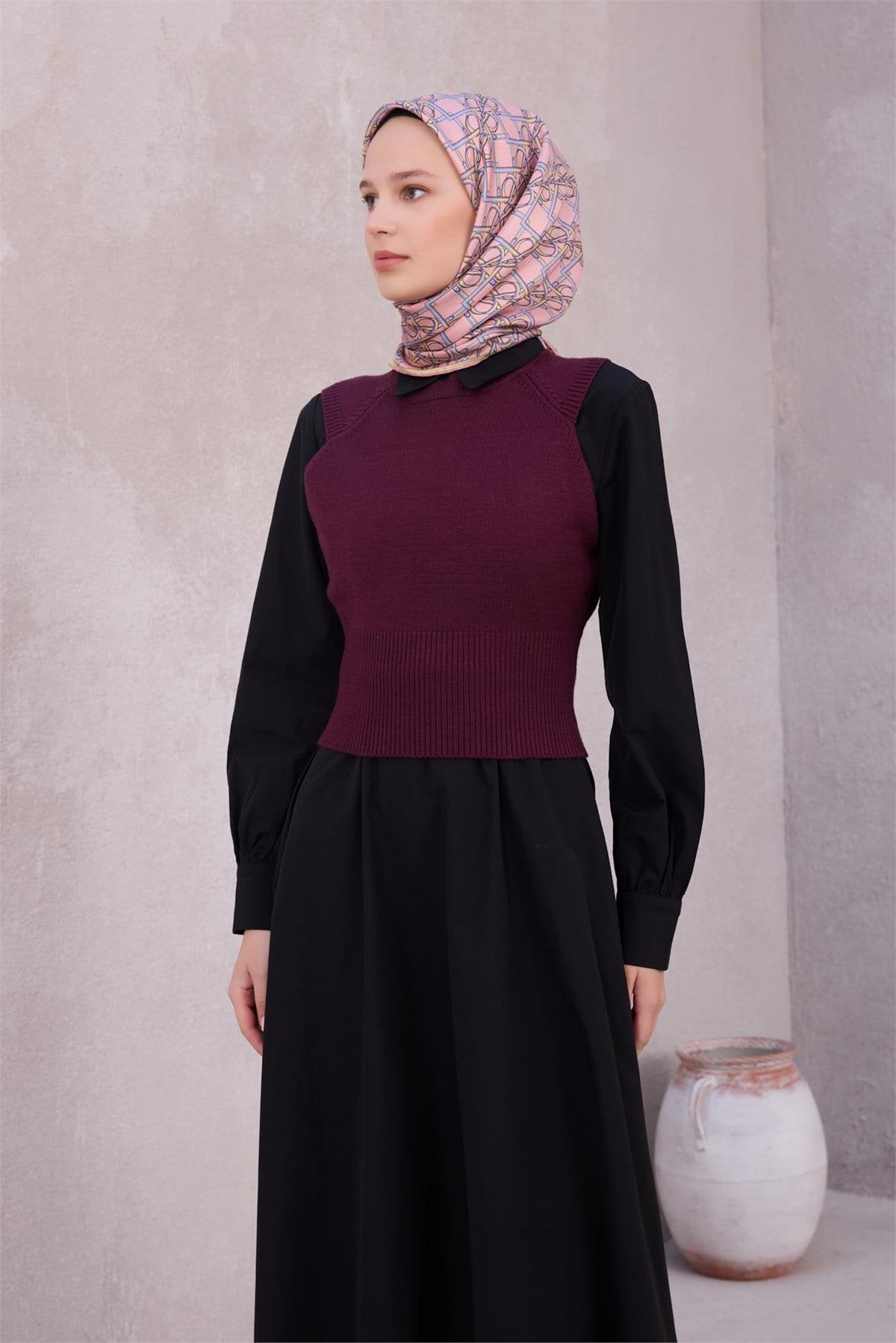 BELLİ GEOMETRİK DESEN İPEK EŞARP