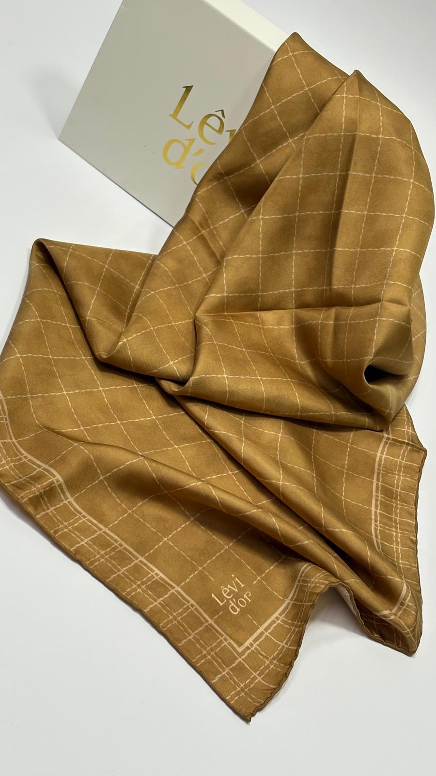 LEVİDOR KARE DESEN İPEK EŞARP