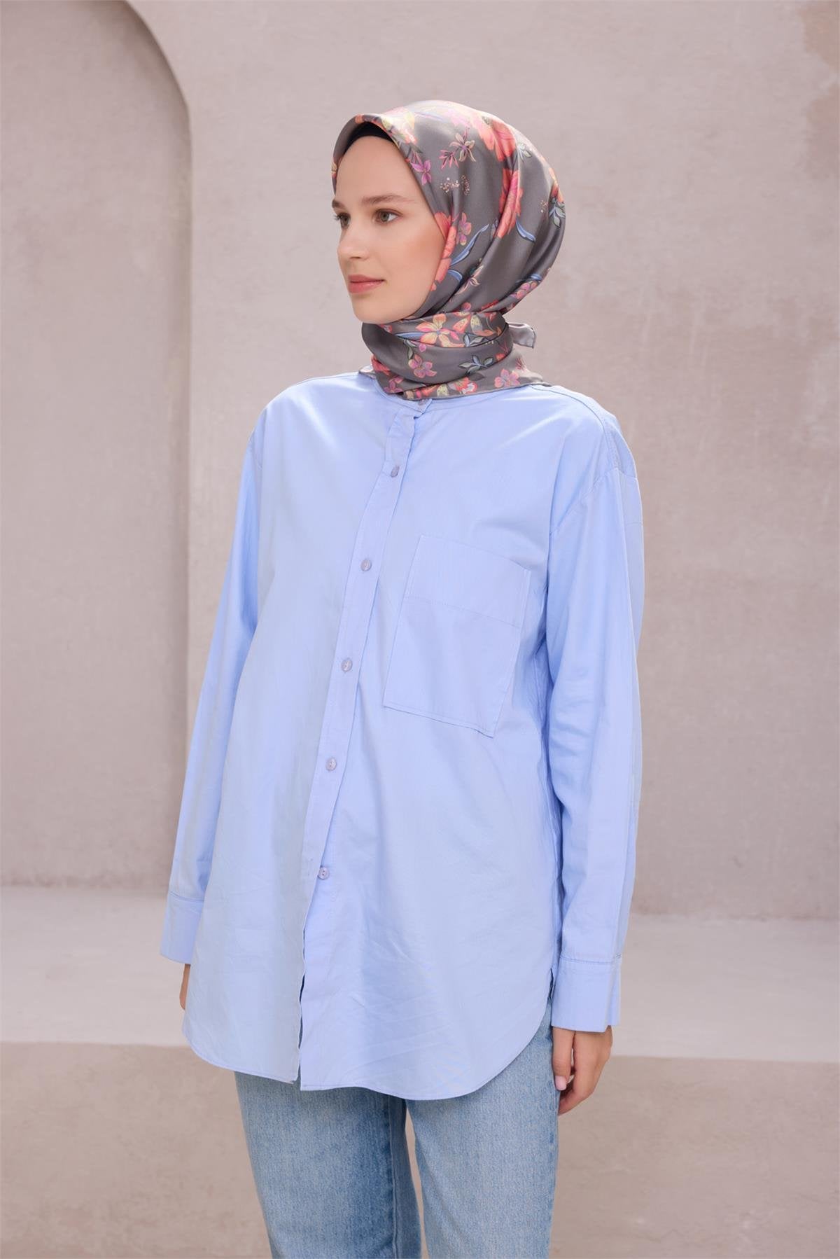 BELLİ ÇİÇEK DESEN İPEK EŞARP