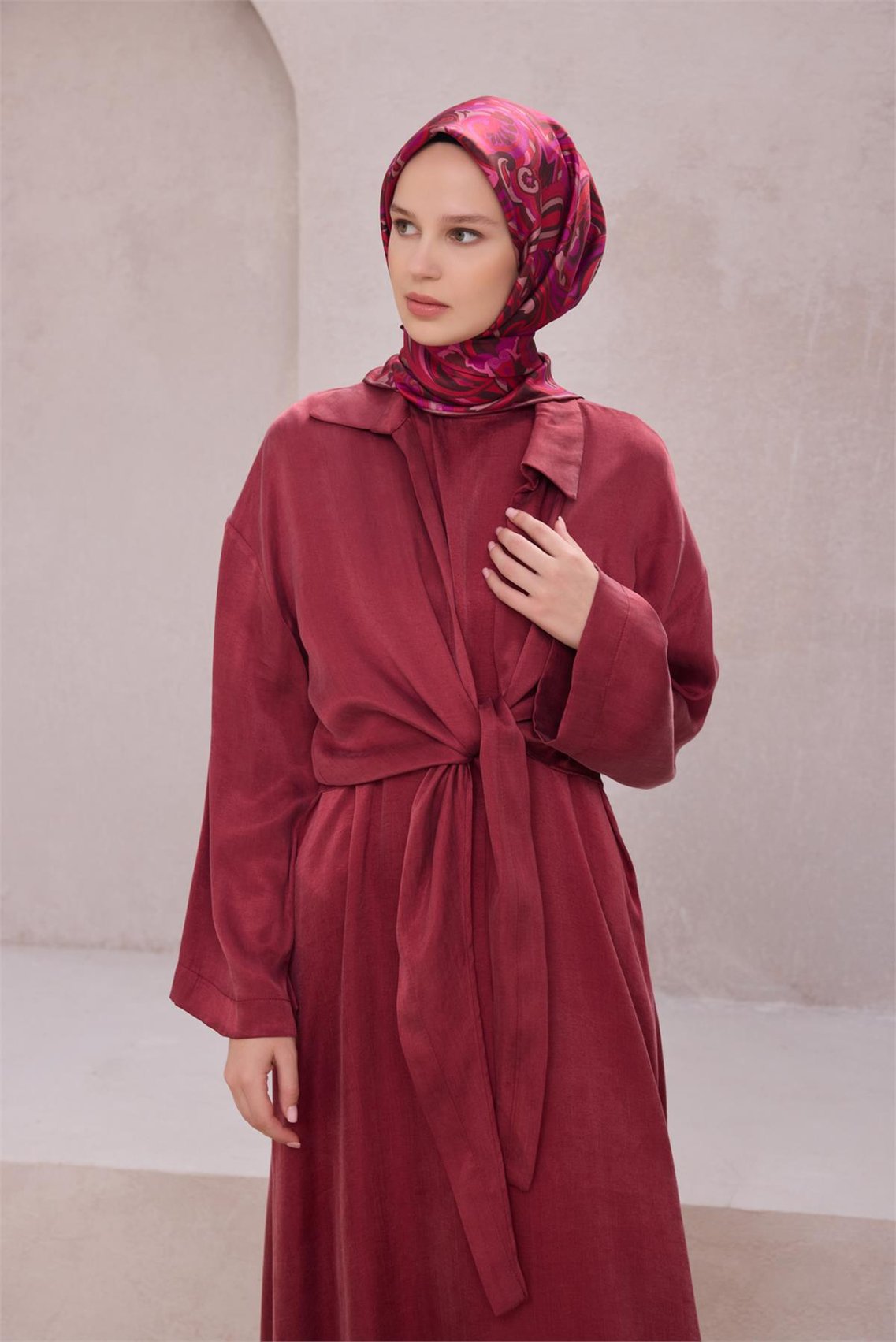 BELLİ ETNİK DESEN İPEK EŞARP