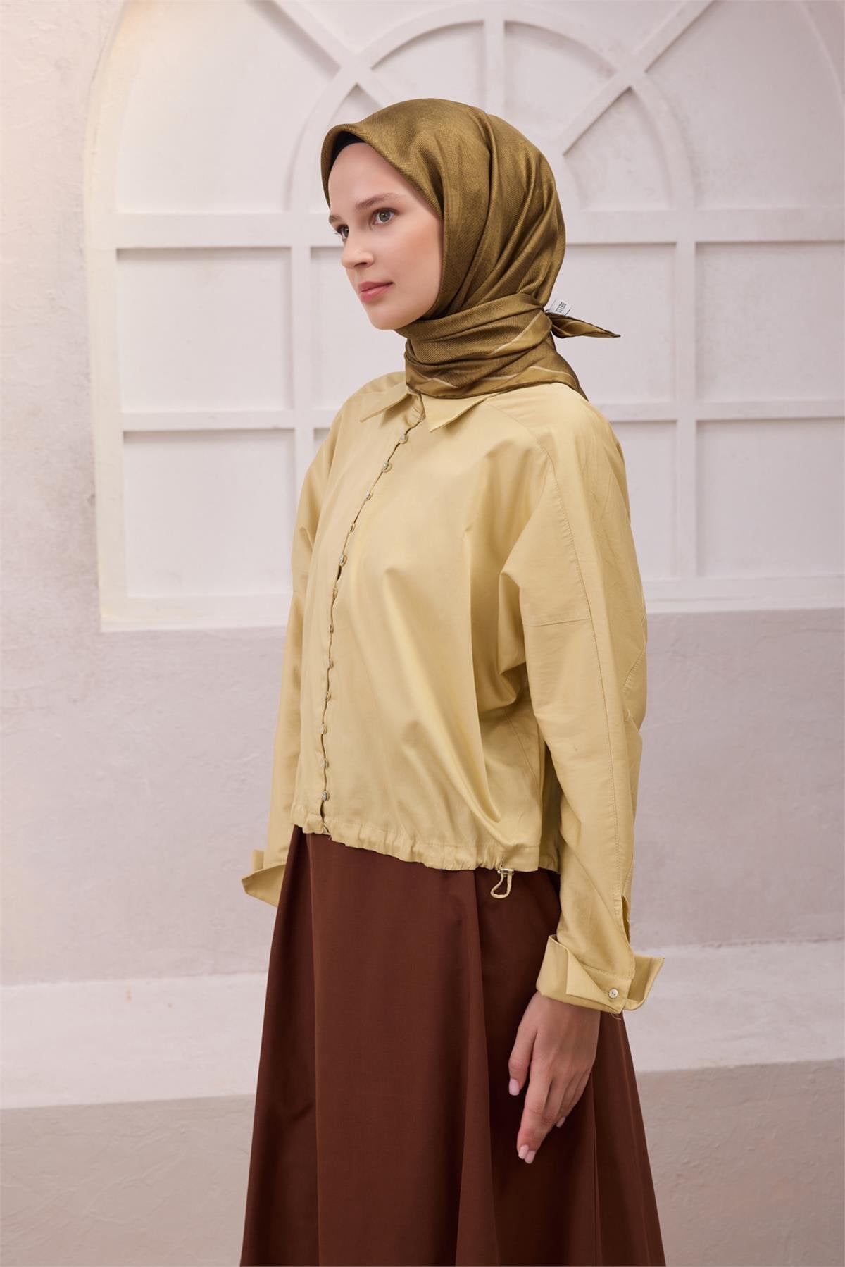 BELLİ GEOMETRİK DESEN İPEK EŞARP