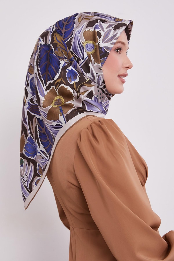 LEVİDOR PETUNYA DESEN İPEK EŞARP