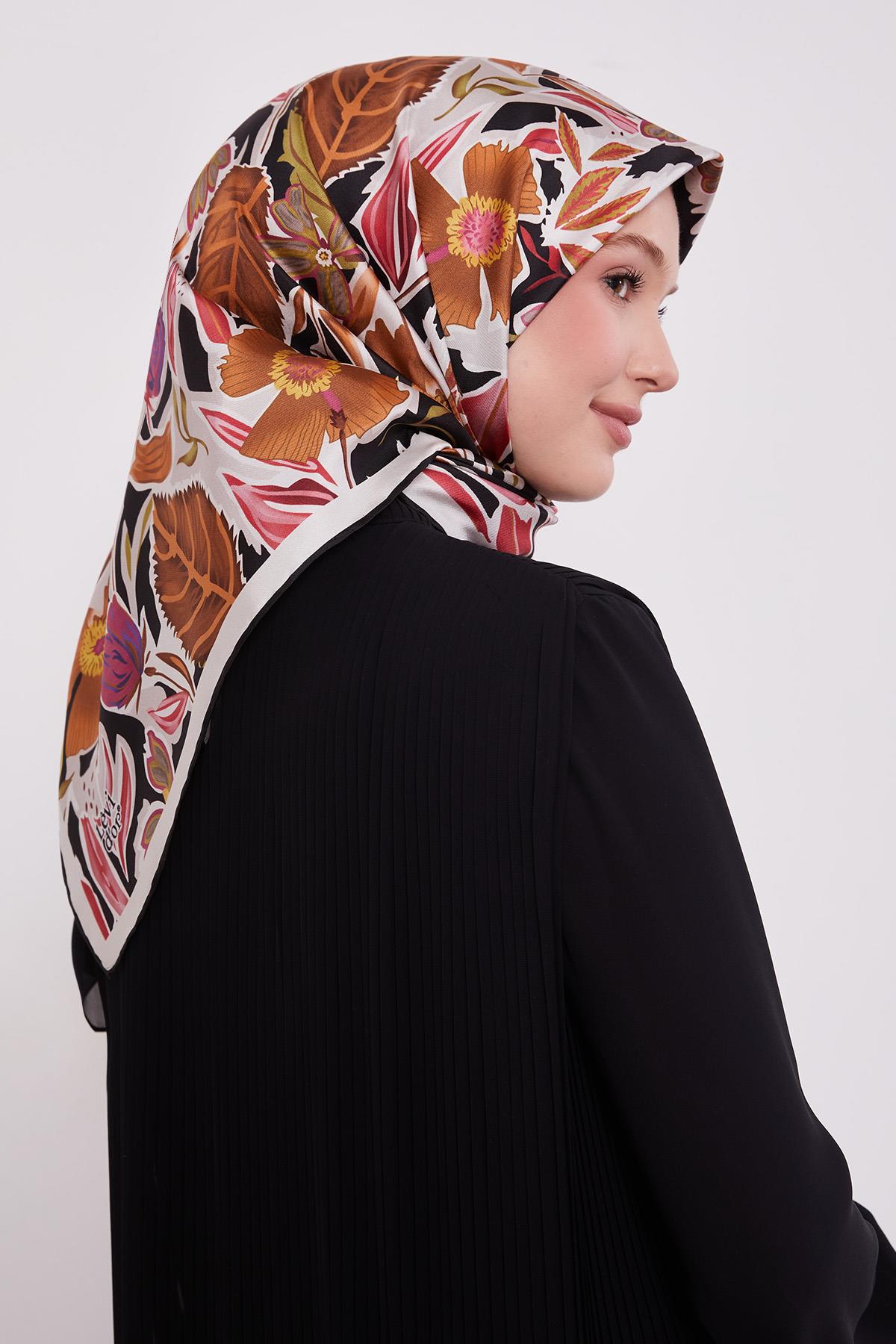 LEVİDOR PETUNYA DESEN İPEK EŞARP